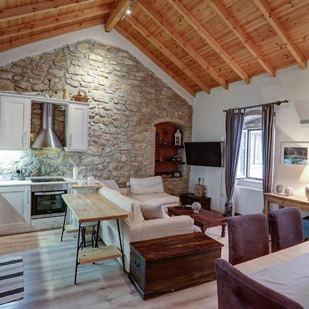 Luminous 2Bd Stone Apt In The Alleys Of Corfu Town Exterior foto
